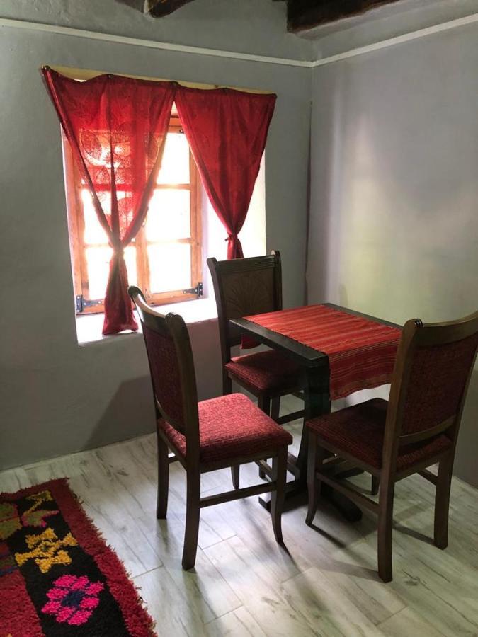 Guesthouse Kujtimi Theth Εξωτερικό φωτογραφία